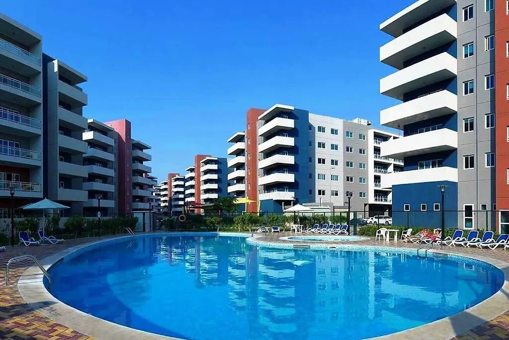 Exquisite Studio Apartment Near Yas Island Абу-Даби