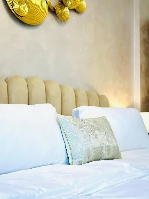 Exquisite Studio Apartment Near Yas Island Abú Dhabí