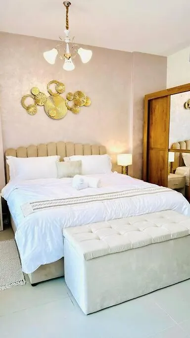 Exquisite Studio Apartment Near Yas Island Abú Dhabí 0*,