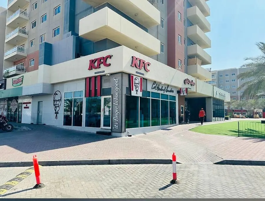 Exquisite Studio Apartment Near Yas Island Abú Dhabí